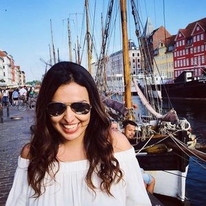 Meet your Posher, Pam